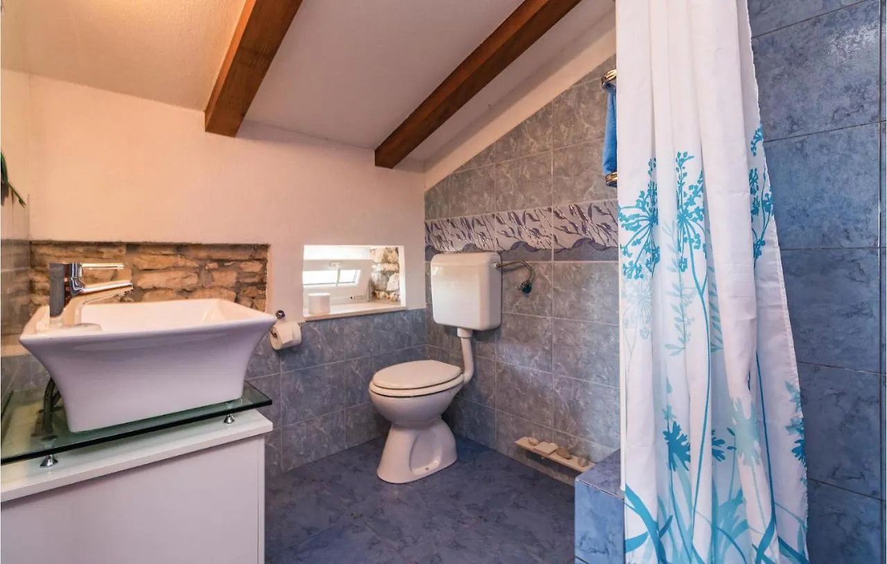 Pet Friendly Home In Manjadvorci With Wifi Holiday home